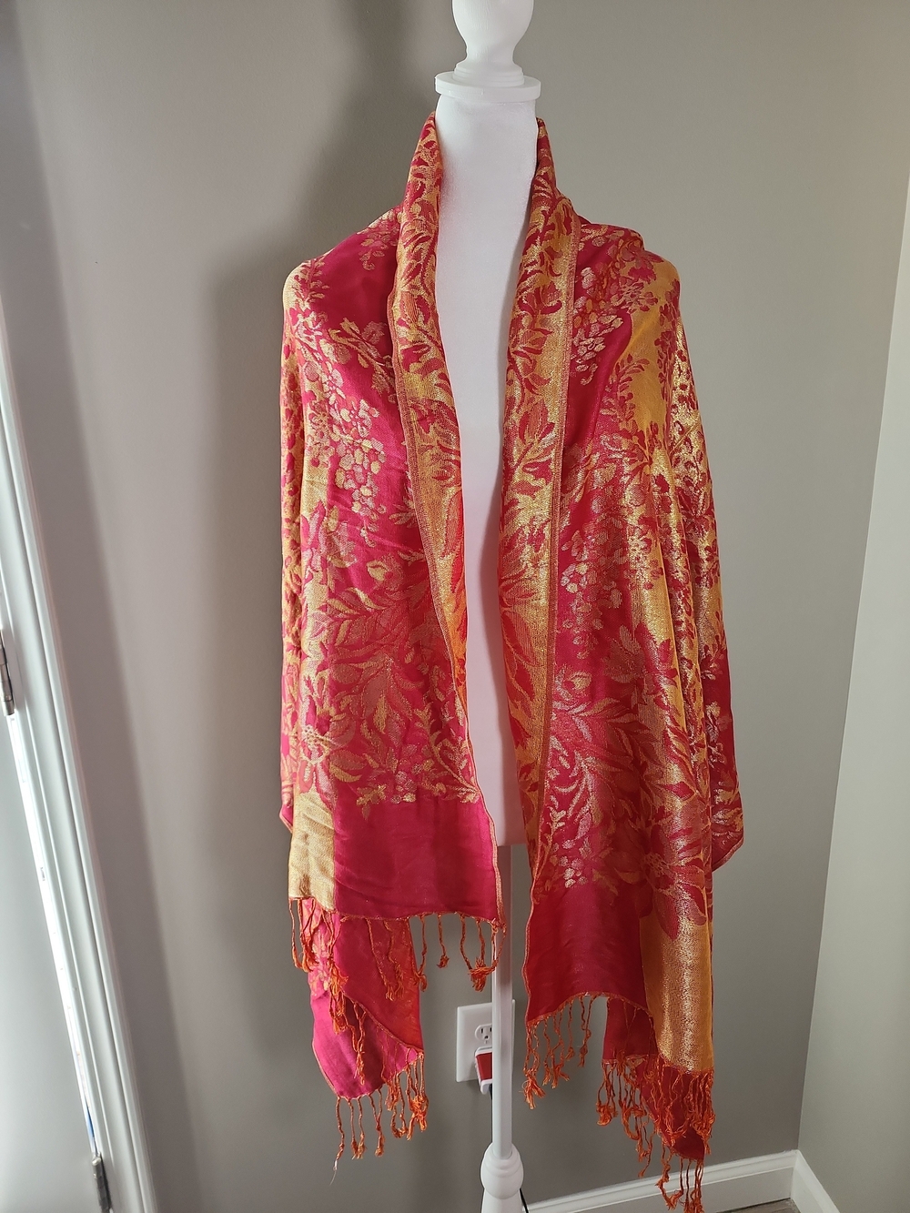 Pashima Silk Scarf Shawl Red And Gold